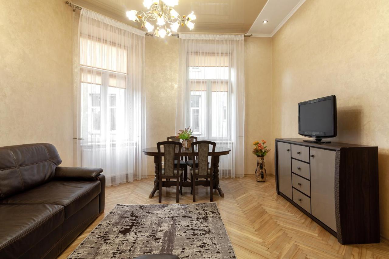 Alfa Apartments Levytskoho リヴィウ エクステリア 写真