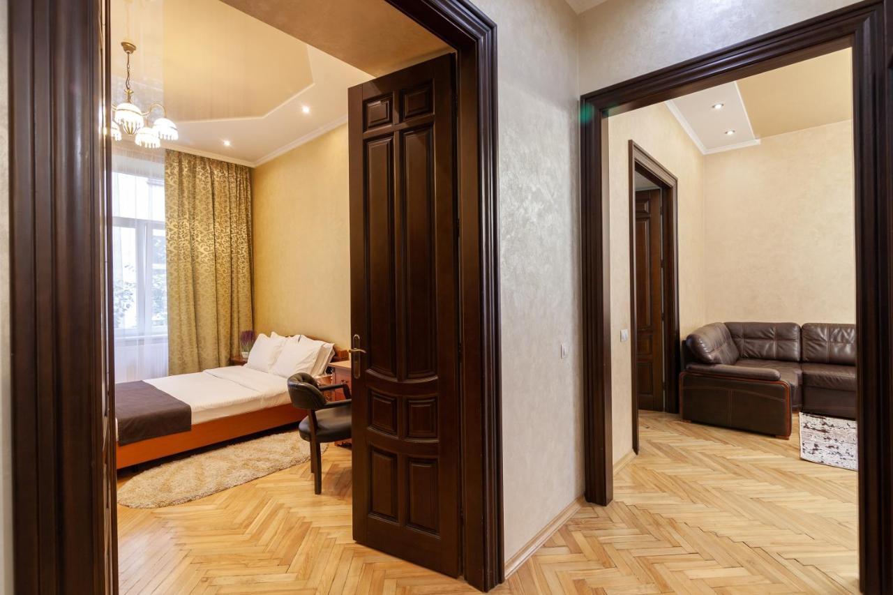Alfa Apartments Levytskoho リヴィウ エクステリア 写真